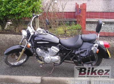 2001 Honda VT 125 C2 Shadow photo